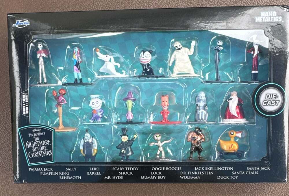 Jada Toys Nano The Nightmare Before Christmas 18-Piece Die-Cast Figure Set